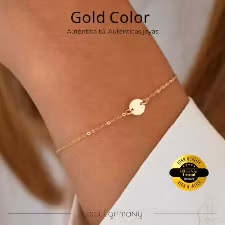 Brazalete dorado mujer, diseño minimalista, UrSoul Germany, joyería sutil